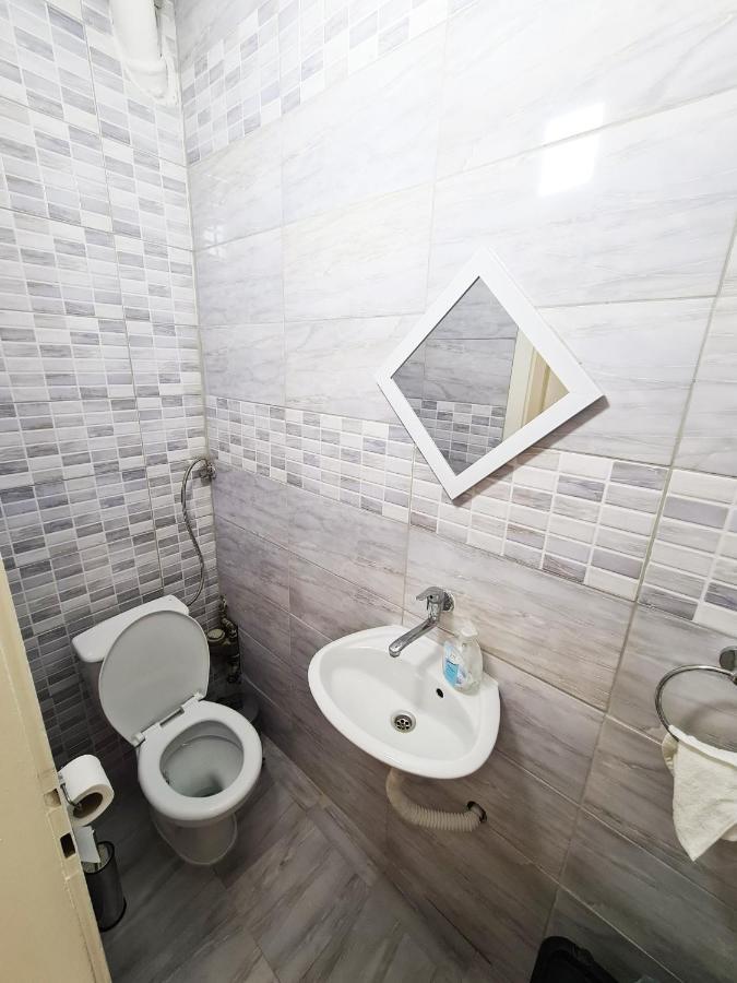 Calla 1 - Modern & Cozy Main Square Apartment In The City Shopping Center - Parking Slot With Parking Security Skopje Esterno foto