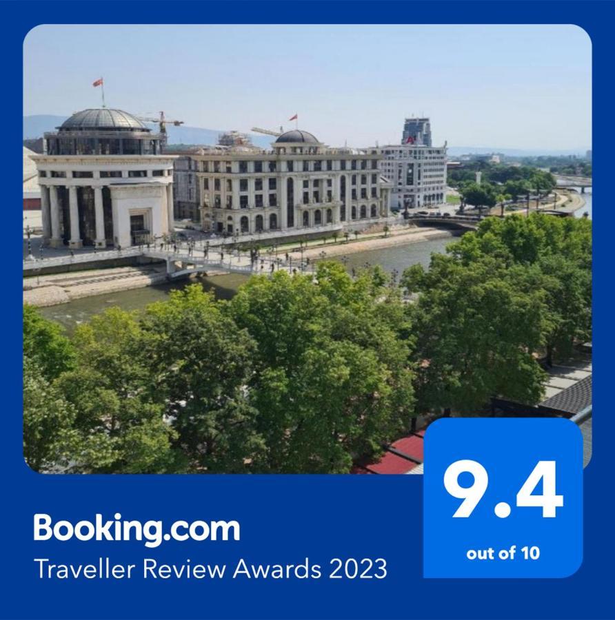 Calla 1 - Modern & Cozy Main Square Apartment In The City Shopping Center - Parking Slot With Parking Security Skopje Esterno foto